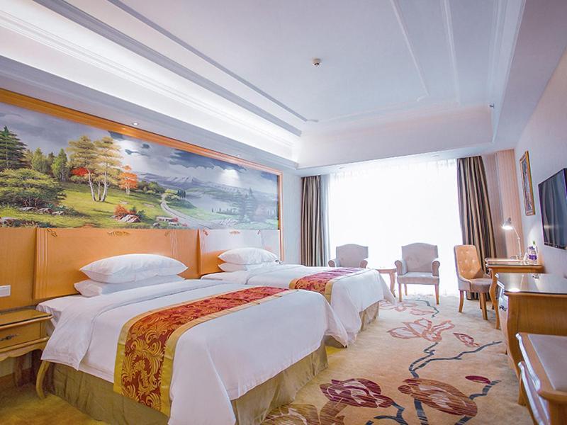 Vienna International Hotel Hangzhou South Railway Station ภายนอก รูปภาพ
