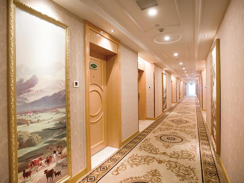 Vienna International Hotel Hangzhou South Railway Station ภายนอก รูปภาพ